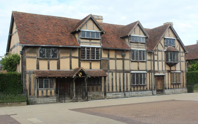 Shakespeare’s half-timbered birthplace on Henley Street in Stratford-upon-Avon