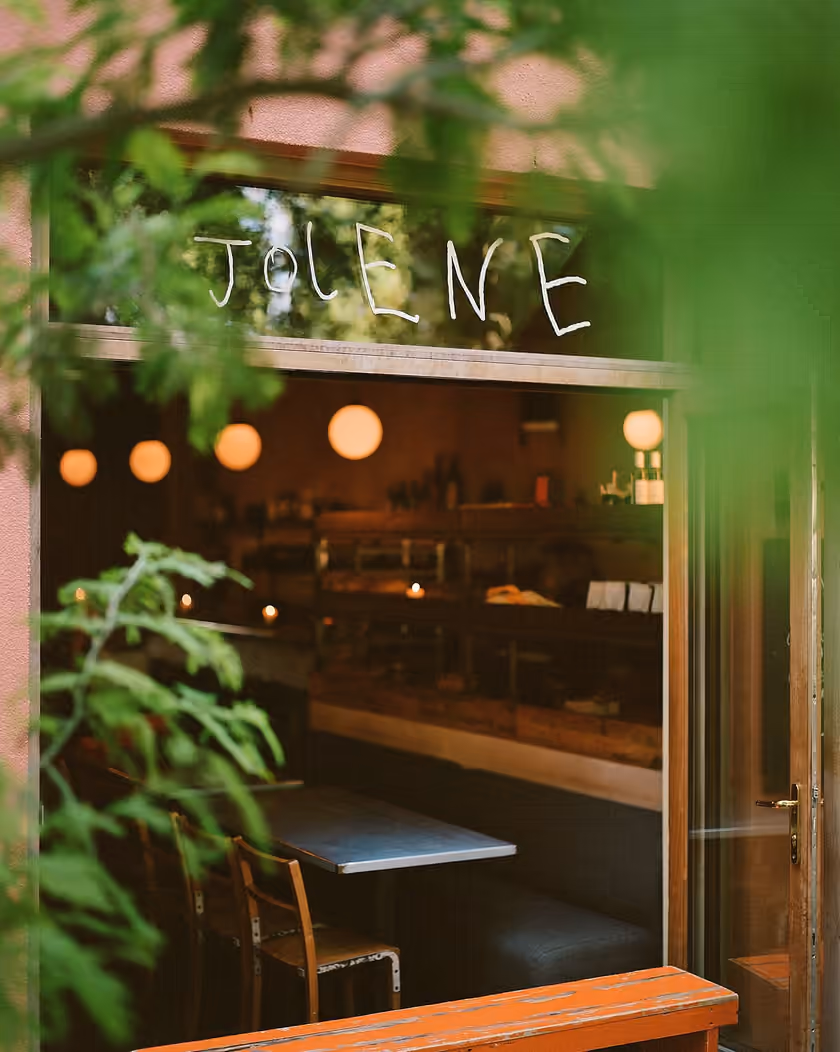 Jolene’s Newington Green entrance