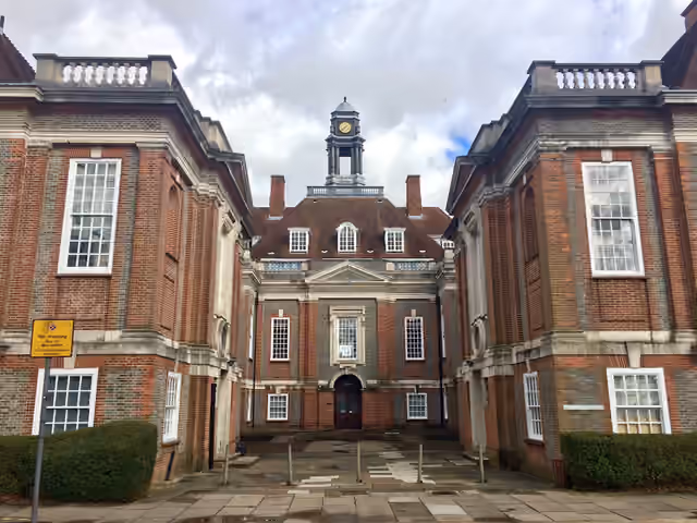 The Henrietta Barnett School school exterior